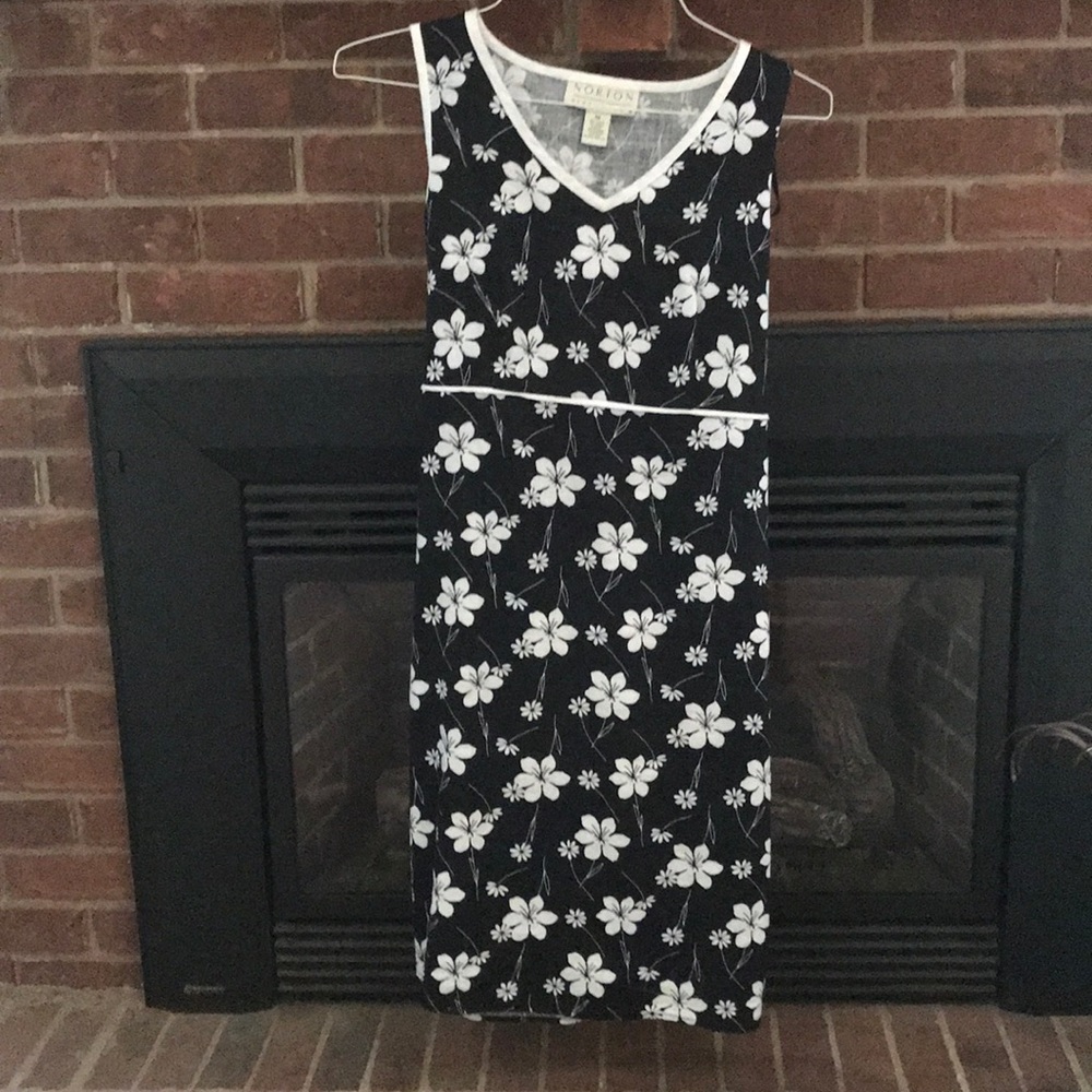 Summer black and white dress!- Norton McNaighton